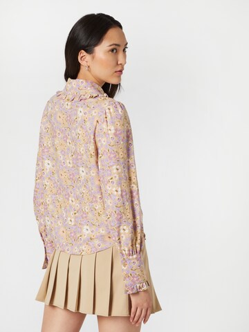 Daahls by Emma Roberts exclusively for ABOUT YOU Блузка в Лиловый