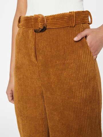 Wide leg Pantaloni de la Koton pe maro