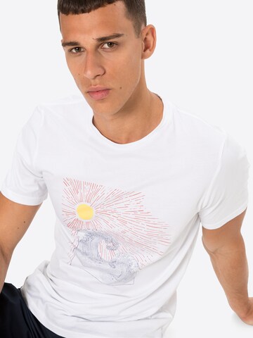 T-Shirt 'JAAMES SUN WAVES' ARMEDANGELS en blanc