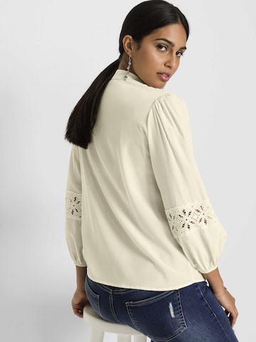 bonprix Blouse in Wit