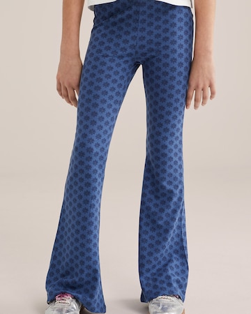WE Fashion Flared Trousers in Blue: front