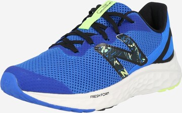 Scarpa sportiva 'Arishi v4' di new balance in blu: frontale