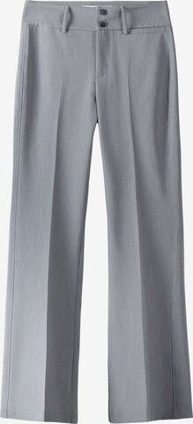 Bershka Flared Pantalon in Grijs: voorkant