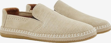 Chaussure basse 'Loafer' Desa en beige : devant