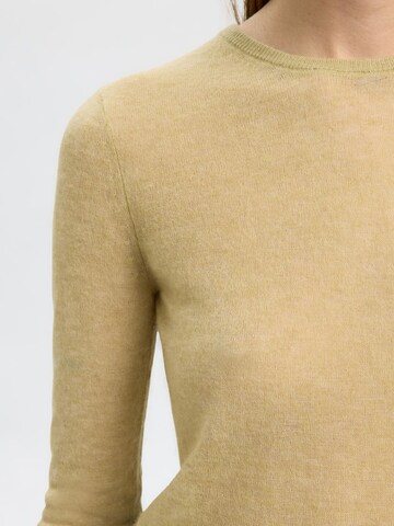 SELECTED Sweater in Yellow