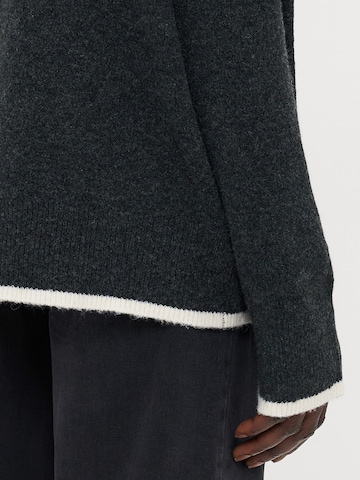 Vero Moda Tall Trui 'VMFAN' in Grijs