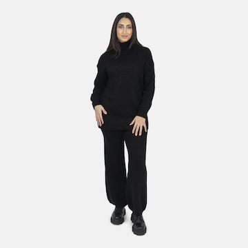 Elara Huispak in Zwart: voorkant