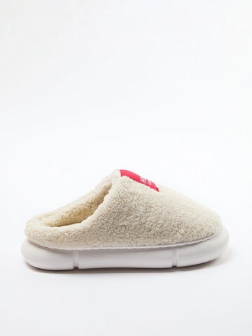 Pantoufle Trendyol en beige