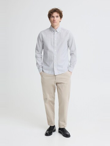 Casual Friday Loosefit Chino ' CFPepe ' in Beige