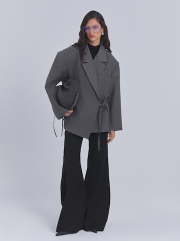 Blazer 'WRAP OVERSIZED BLAZER' AEMMI en gris
