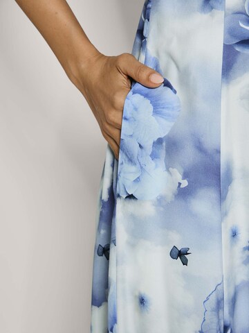 MADELEINE Jurk in Blauw