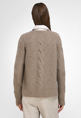 Fadenmeister Berlin Strickjacke in Beige