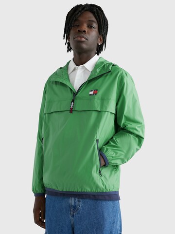 Veste mi-saison Tommy Jeans en vert : devant