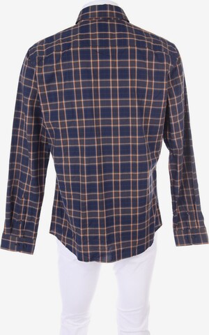 BRAX Button Up Shirt in M in Blue