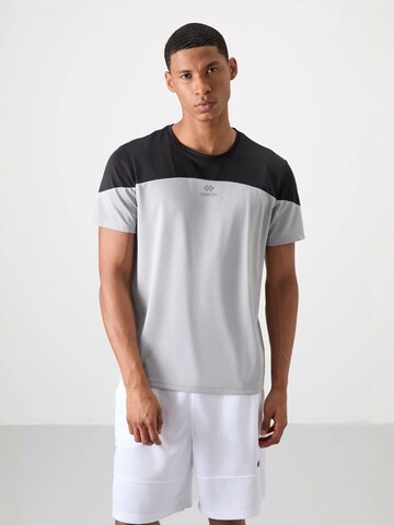 Tommy Life - Camisa 'T-Shirts' em mistura de cores: frente
