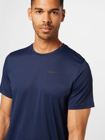 NIKE - Camisa funcionais 'Pro' em azul