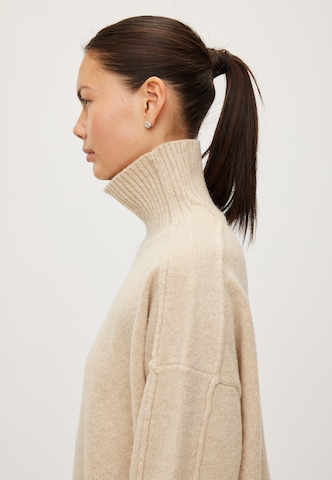 rethinkit studios Trui in Beige