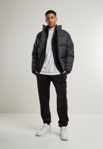 Effilé Pantalon Urban Classics en noir