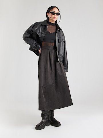 ABOUT YOU Блуза боди 'Meret' в черно