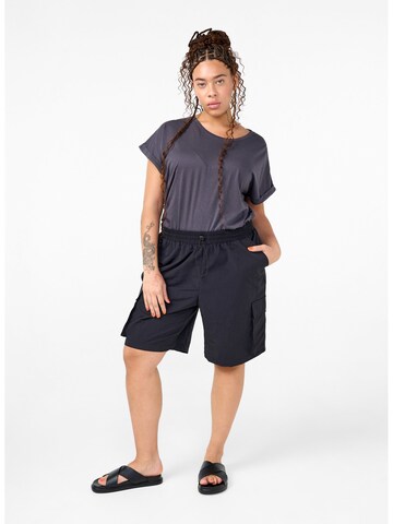 Zizzi Тениска 'MKATJA' в сиво