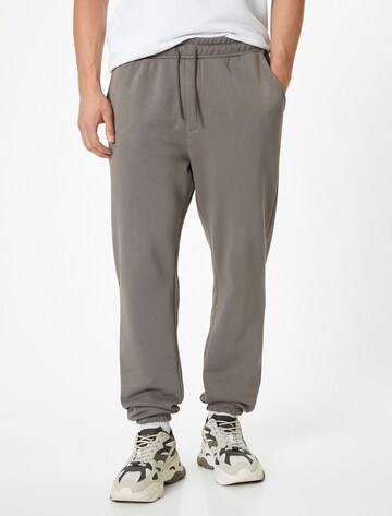 Koton Tapered Broek in Grijs: voorkant