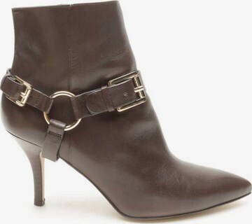 Michael Kors Dress Boots in 38,5 in Brown: front