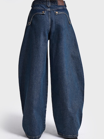 Barrel Jean 'DESIGNER BARREL MID RISE JEANS' IT'S BASIC en bleu