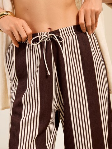 Friends Like These Avar lõige Püksid, värv pruun