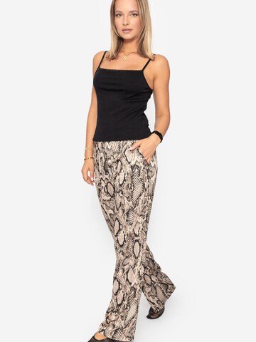 SASSYCLASSY - Top en negro