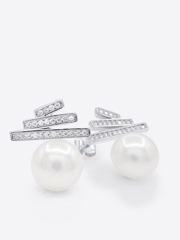 Orecchini 'Chiron' di Ateliers Saint Germain in bianco