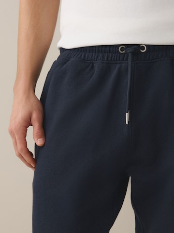 Tapered Pantaloni di Next in blu