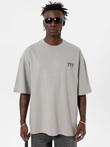 VAMOS CLO Bluser & t-shirts i grå: forside