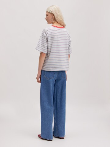 EDITED Shirt 'Nola' in Blau