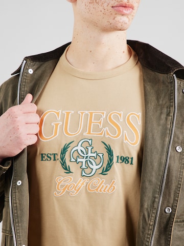 GUESS Μπλουζάκι σε μπεζ