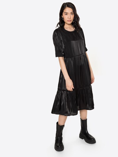 Rochie 'Cecilie' Cream pe negru, Vizualizare model