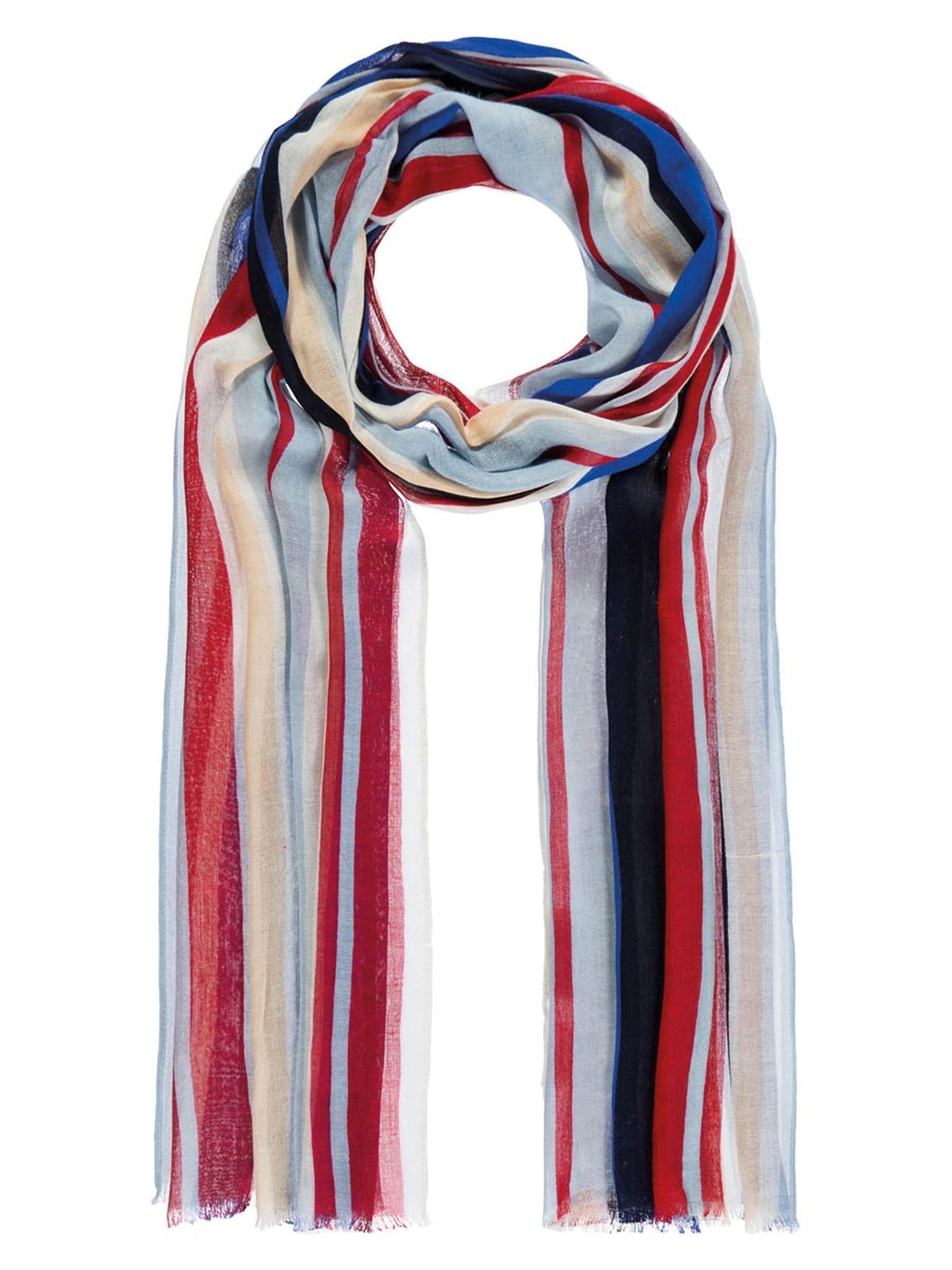 Passigatti Wrap in Red: front