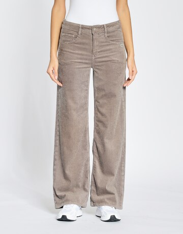 Gang Regular Jeans in Beige: front