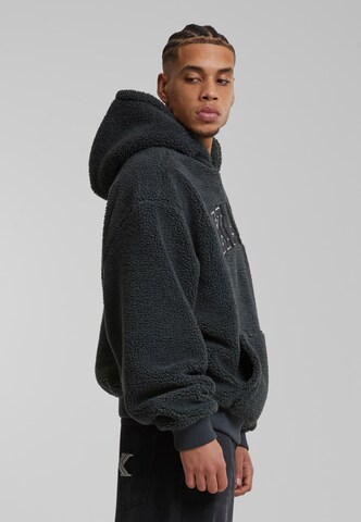 Karl Kani - Sudadera en gris