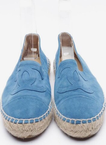 CHANEL Flats & Loafers in 36 in Blue