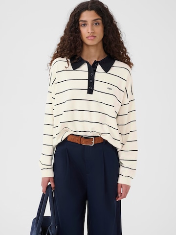 Pullover 'GZtaige' di Gestuz in bianco: frontale