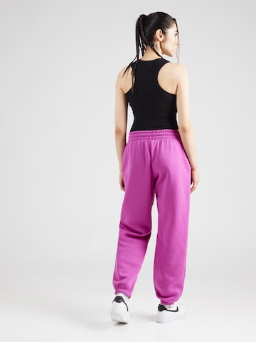 Nike Sportswear Tapered Hose 'PHNX FLC' in Pink: Rückseite