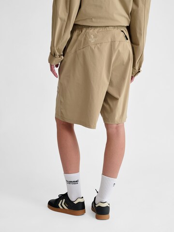 Hummel Loose fit Trousers 'Sorona' in Brown
