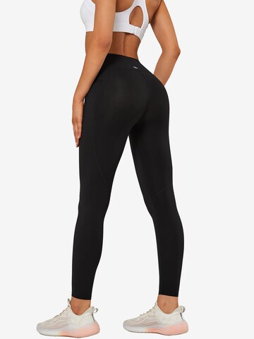 Yvette Sports Normalny krój Spodnie sportowe 'Wera' w kolorze czarny