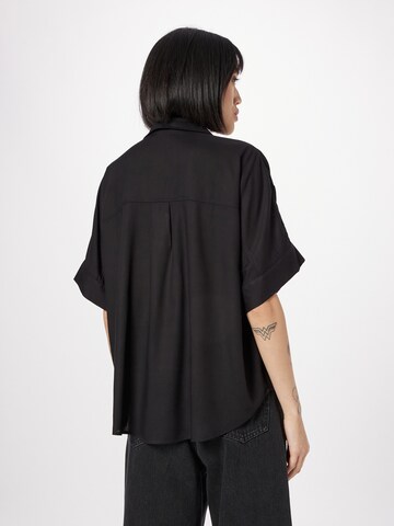 Monki Bluse in Schwarz