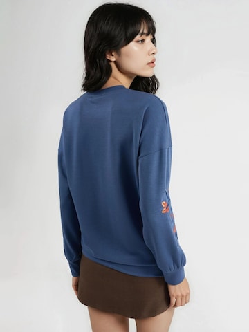 Sweat-shirt Hiccup en bleu