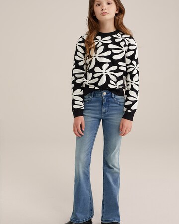 WE Fashion Sweater in Black