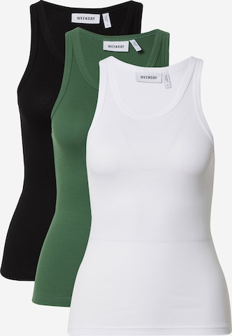 WEEKDAY Top in Green: front