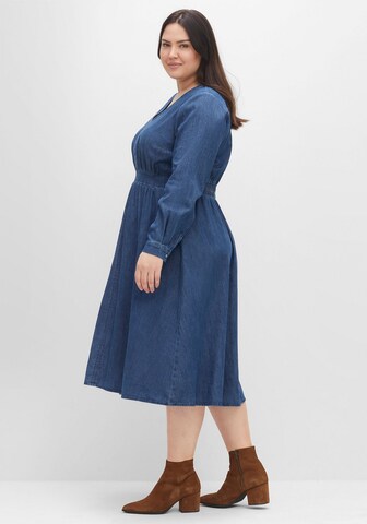 Robe SHEEGO en bleu