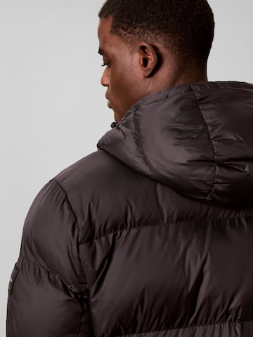 Regular Manteau d’hiver Calvin Klein Jeans en noir