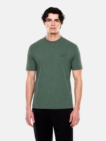 EA7 Emporio Armani T-shirt 'JERSEY T-SHIRT' i grön: framsida